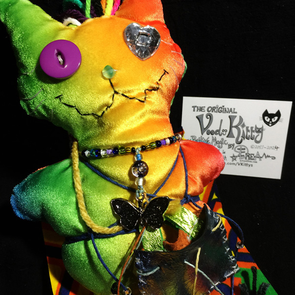 Voodoo Kitty close up